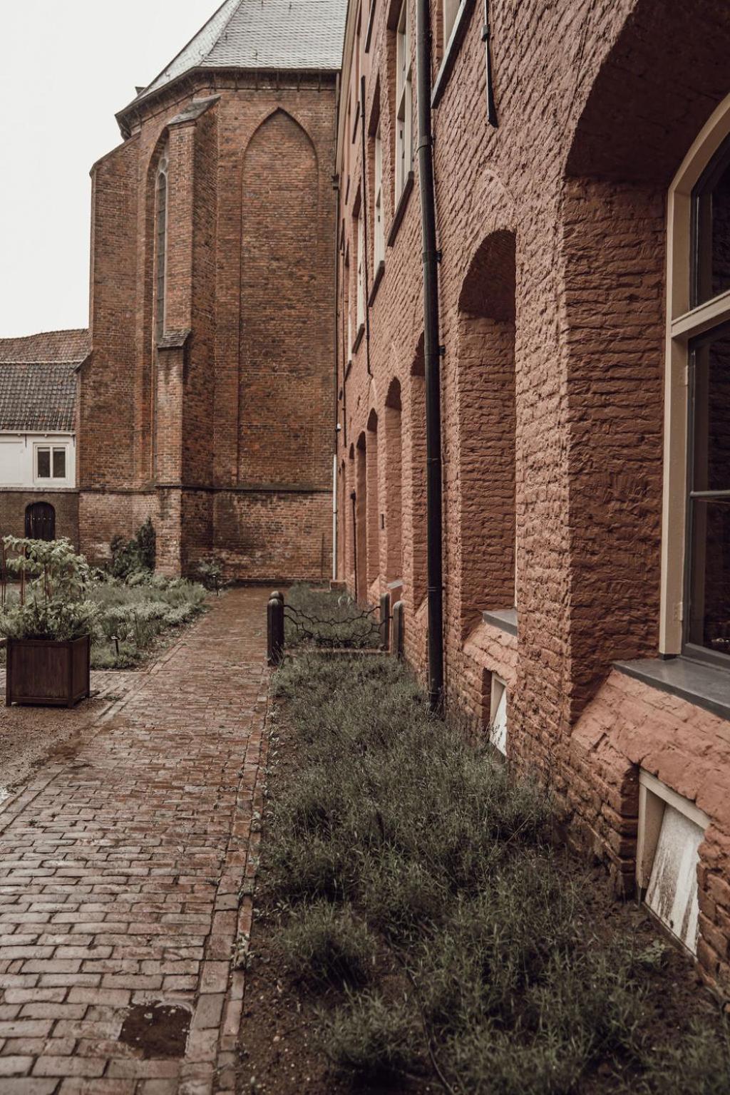 ホテル Broederenklooster ズトフェン エクステリア 写真